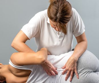 behandling av ryggplager med osteopati i Oslo